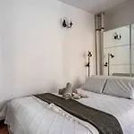 아파트 - Coastal Comfort With Outdoor Lounge - Wifi 테기세